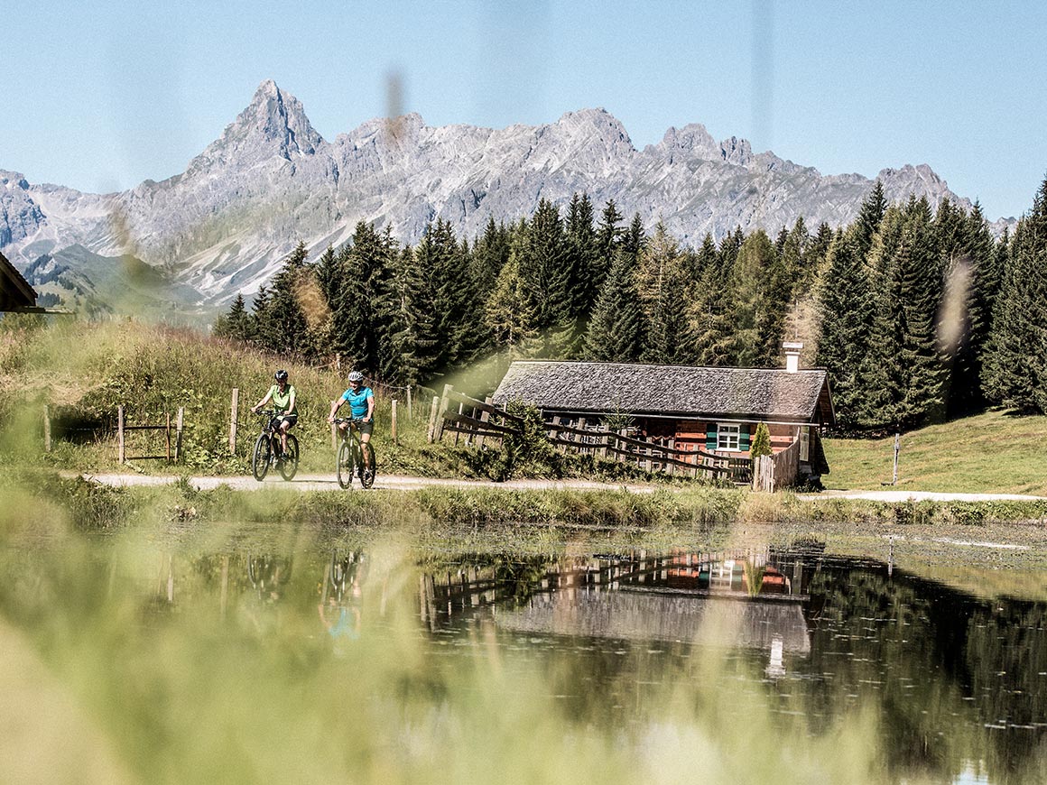 Biken im Montafon mit Zimba im Rücken
