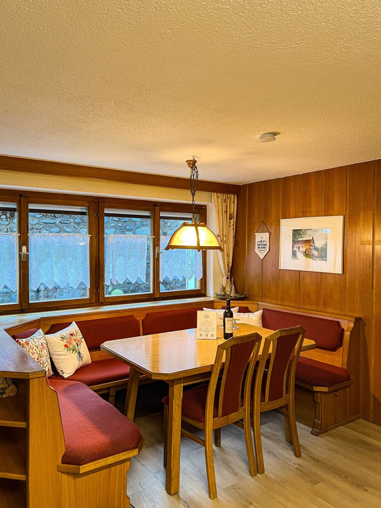 Muttjöchle Apartment – Esstisch