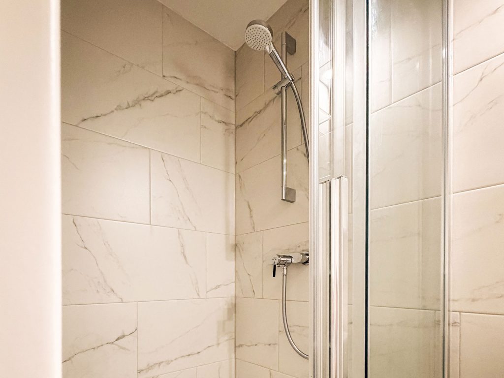 Muttjöchle Apartment – Dusche 2